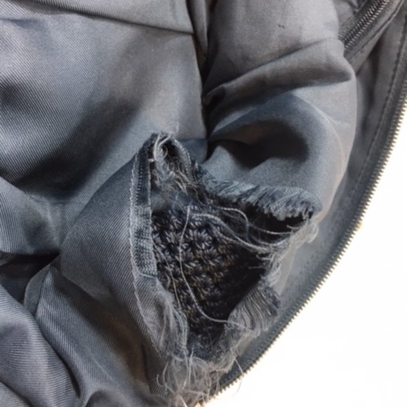 The SAK HOBO Navy Blue Crochet Shoulder Handbag Detachable Handles - Picture 12 of 14